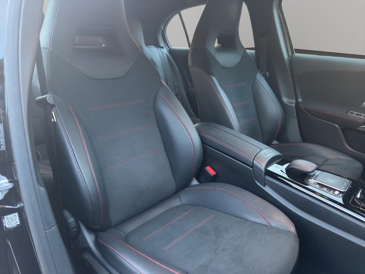Mercedes-benz A 180 A 180 d Automatic Premium