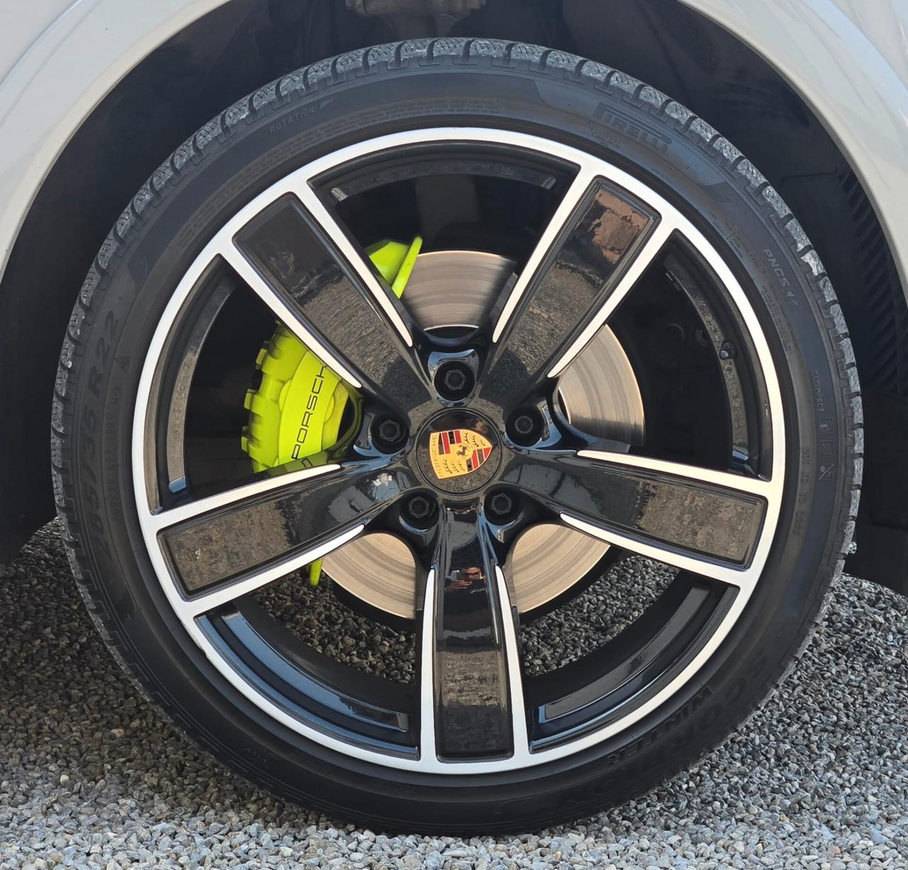 Porsche Cayenne Coupé 3.0 V6 E-Hybrid Platinum Edition