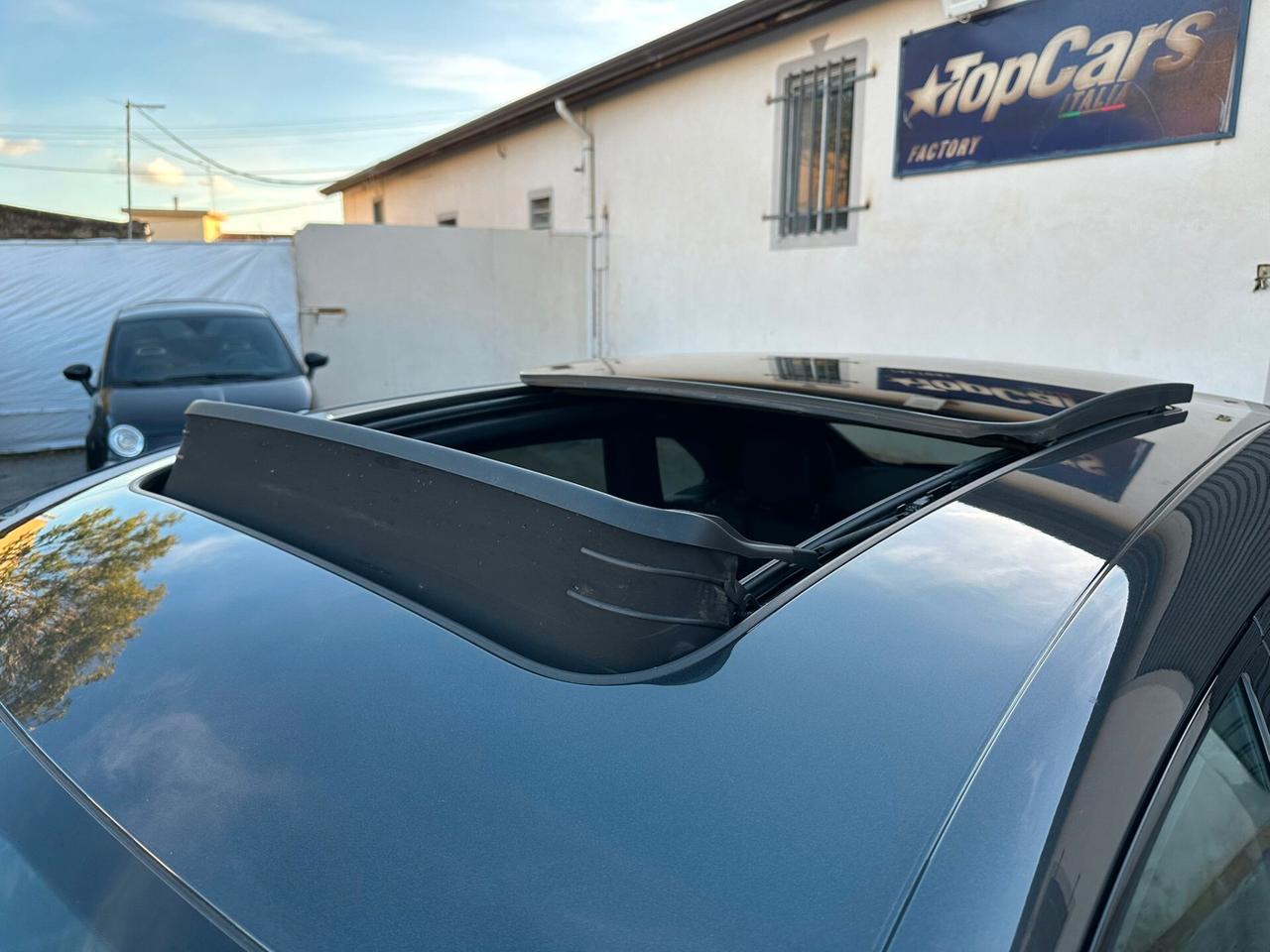 Porsche Macan 2.0 benzina 245 cv - 2021