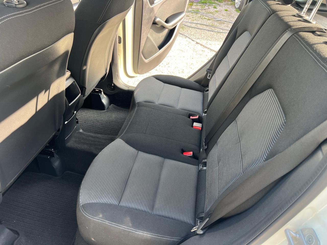 Mercedes-benz B 180 d Automatic Premium