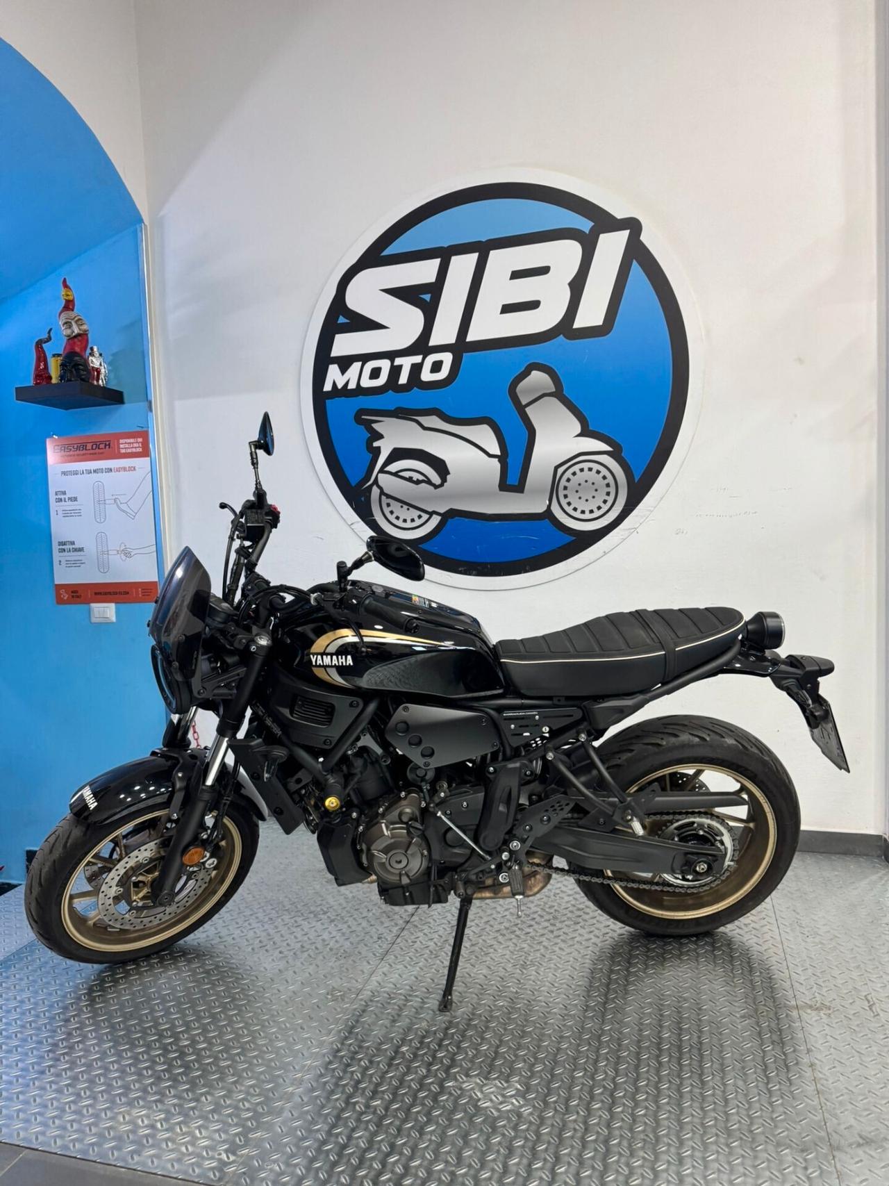 Yamaha XSR 700
