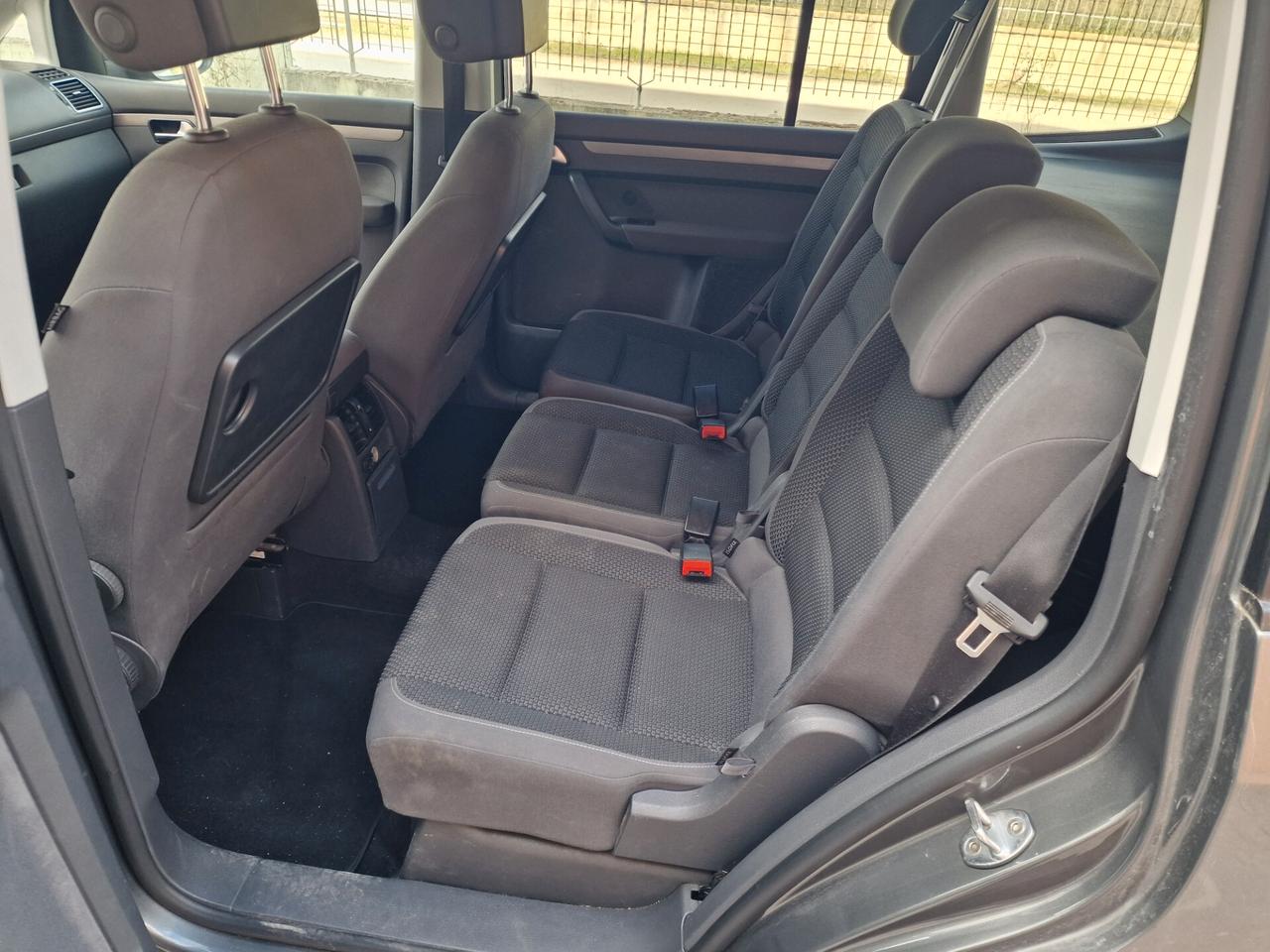 Volkswagen Touran Business 1.4 Highline EcoFuel