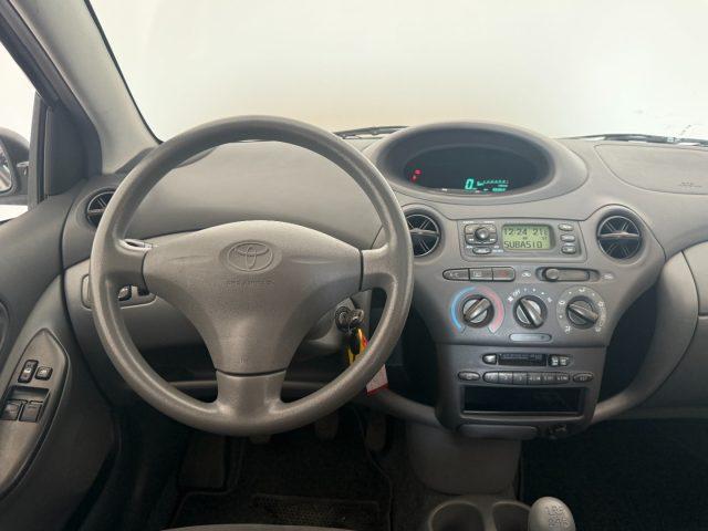 TOYOTA Yaris 1.0i 16V cat 3 porte Sol