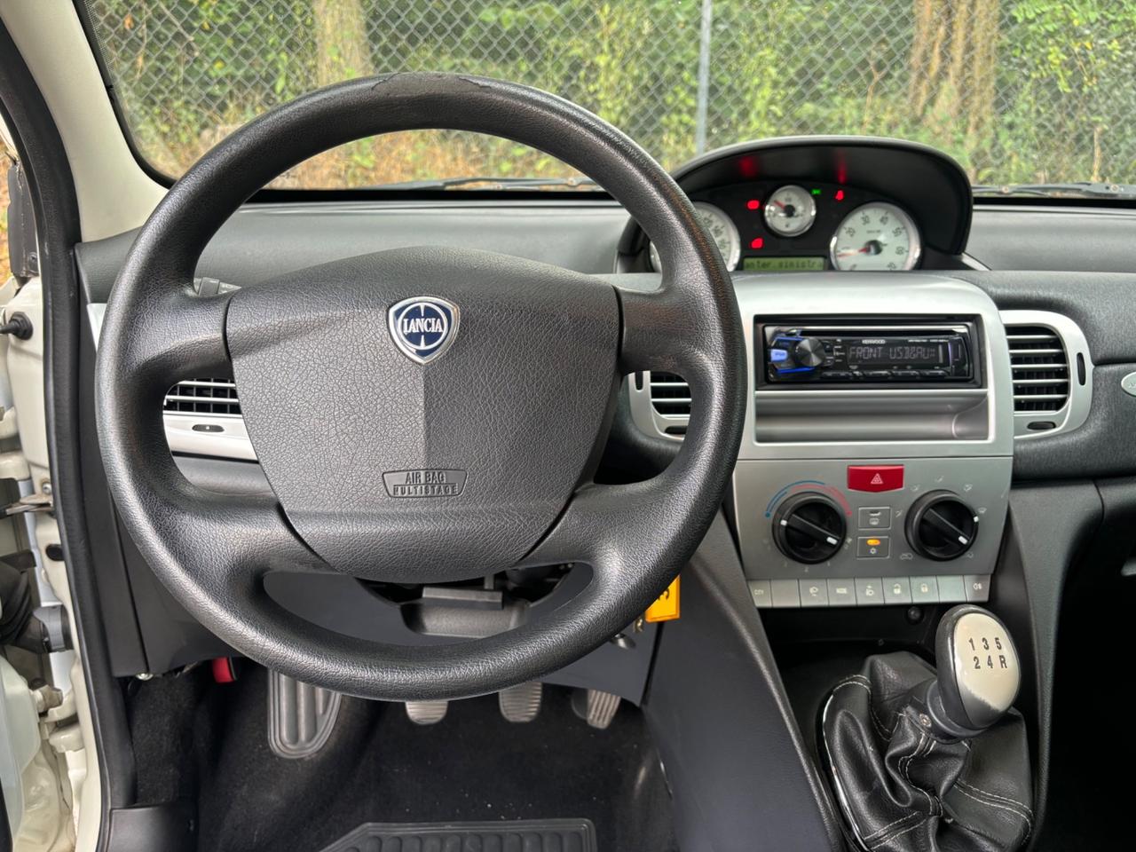 Lancia Ypsilon 1.2 69 CV Elle NEOPATENTATI