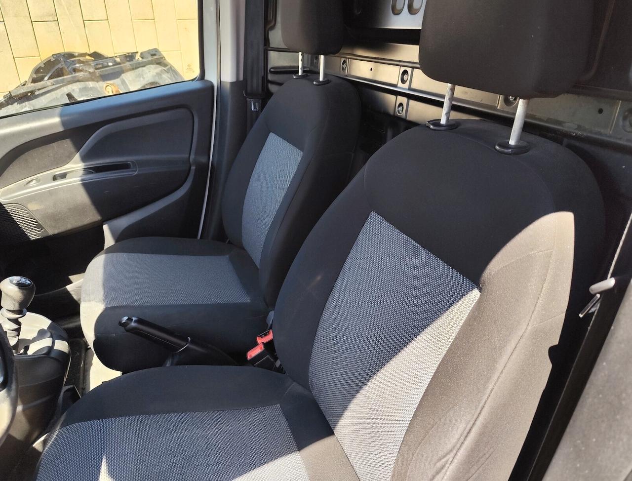 Fiat Doblo 1.6MJT 105CV PL-TN Cargo Maxi Business