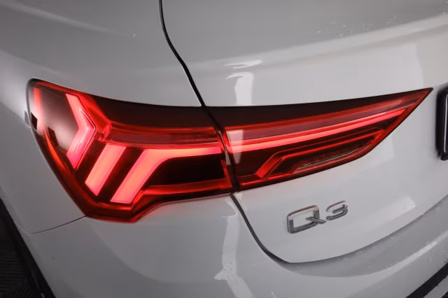AUDI Q3 Q3 SPB 35 TDI S tronic S line edition