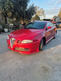Alfa Romeo GT 2.0 JTS