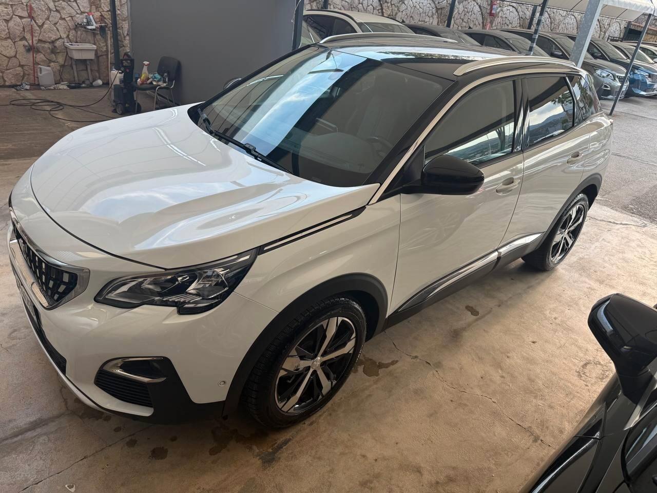 Peugeot 3008 2019 Allure 1.5 130CV Castelletto Modificato