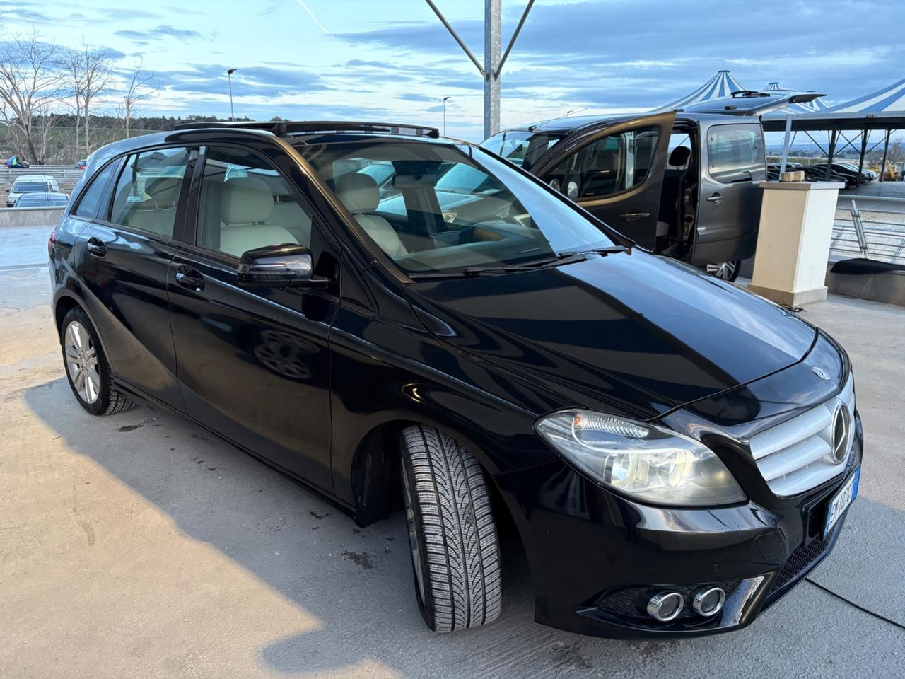 Merc-benz B 180 CDI Executive PELLE E TETTO APRIBILE