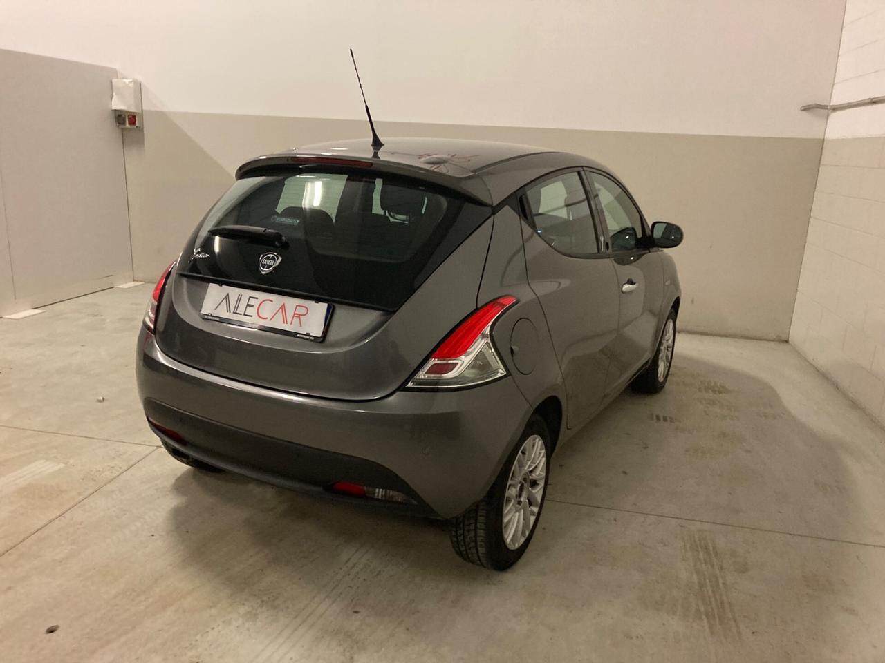 Lancia Ypsilon 1.3 MJT 16V 95 CV 5 porte S&S Gold