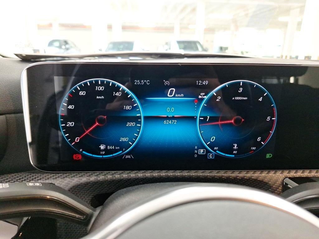MERCEDES-BENZ A 180D SEDAN 116CV AUTOMATIC BUSINESS SOLUTION ( CRUISE - NAVI PREMIUM - PARK ASSIST - TELECAMERA POST. )