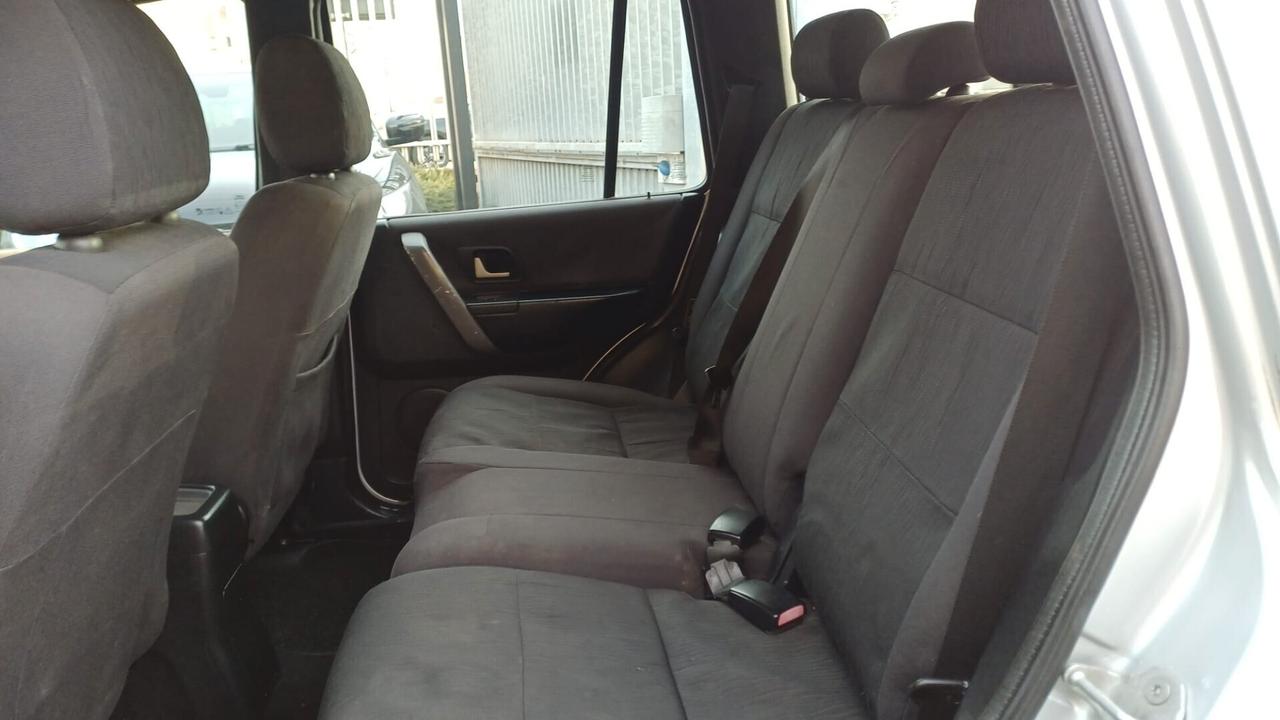 Land Rover Freelander 2.0 Td4 16V cat S 4X4 GANCIO TRAINO