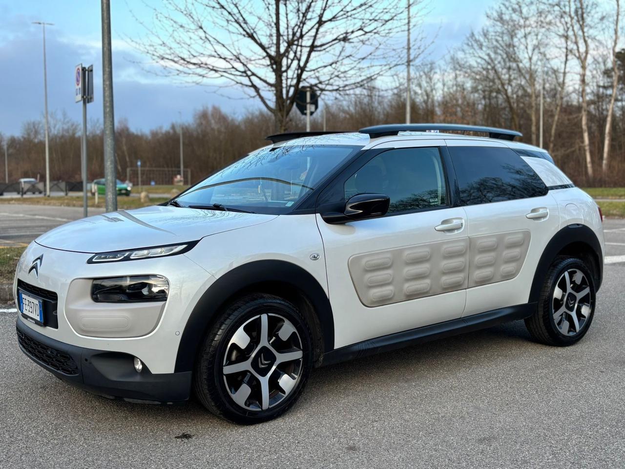 Citroen C4 Cactus BlueHDi 100 S&S ETG6 Shine