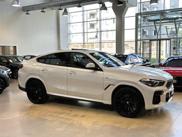 BMW X6 xDrive40d 48V Msport-22"-Tetto-Carplay-Pelle-IVA