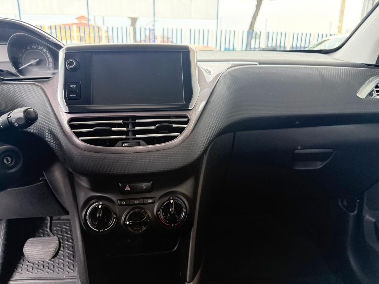 Peugeot 2008 1.6 e-HDi 92 CV Stop&Start Allure