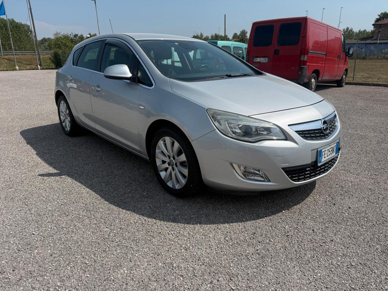 Opel Astra 1.7 CDTI 110CV 5 porte Cosmo