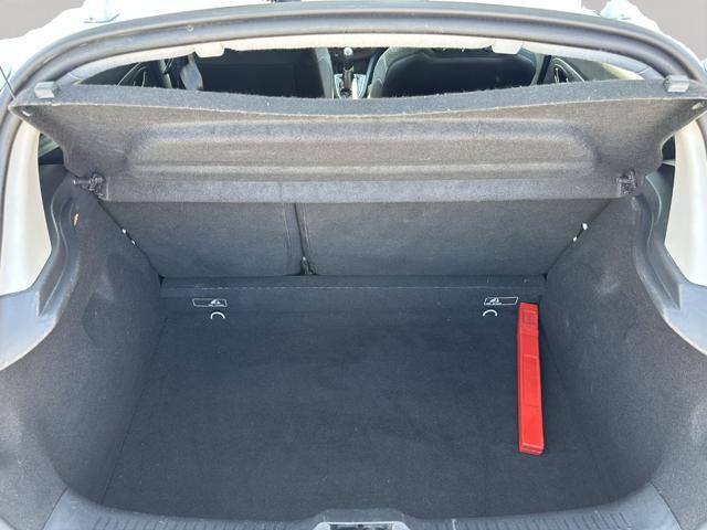 RENAULT Clio 1.5 dCi 8V 75CV 5 porte Costume National