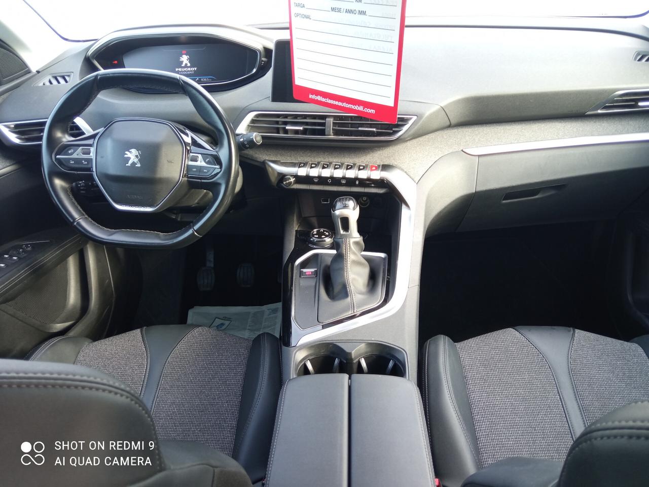 Peugeot 3008 1.2 PureTech 130CV S&S 5P Allure