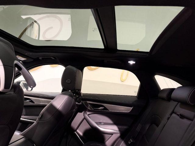 JAGUAR F-Pace 2.0 204 CV AWD R-Dynamic Black