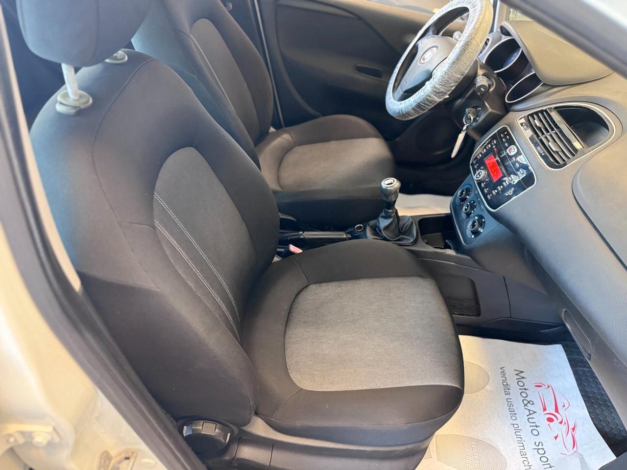 Fiat Punto 1.3 MJT II 75 CV 5 porte Street