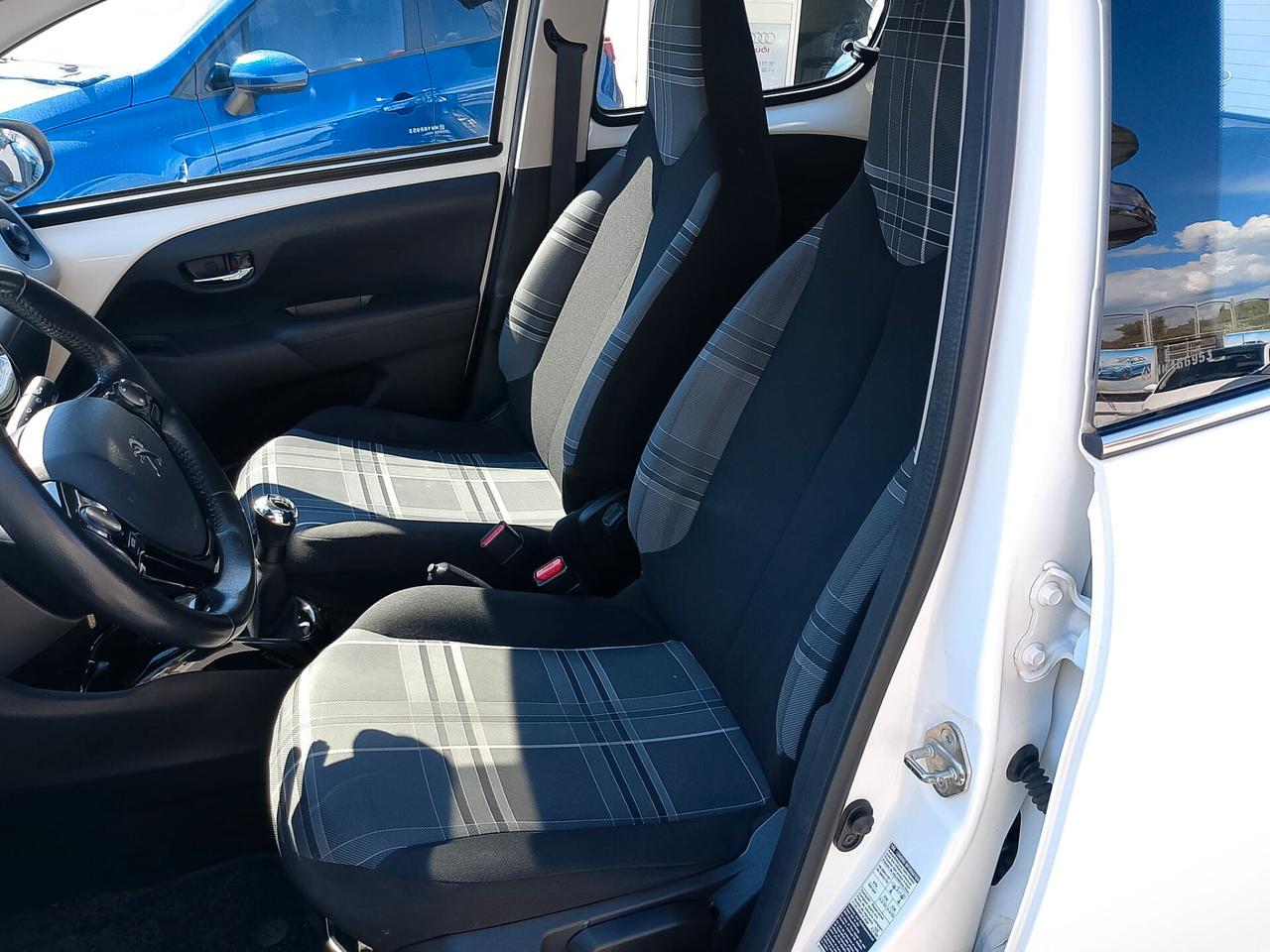 Peugeot 108 VTi 68 5 porte Allure TOP!