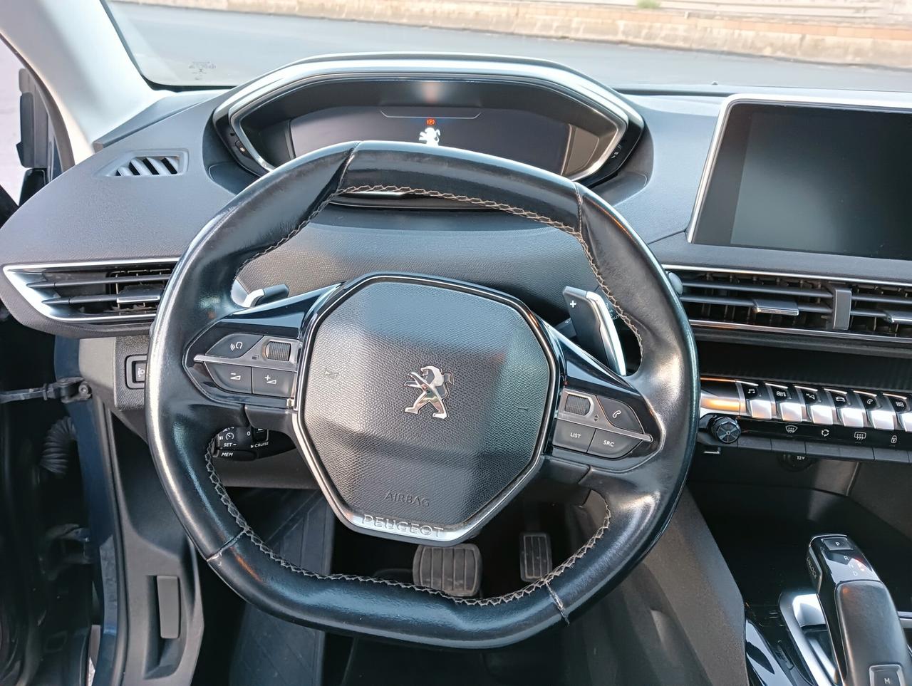 Peugeot 3008 BlueHDi 120 S&S EAT6 Business