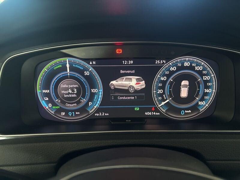 Volkswagen e-Golf e-Golf 136 CV