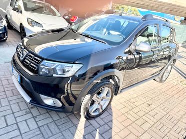 Dacia Sandero Stepway 1.5 Blue dCi 15thAnniversary