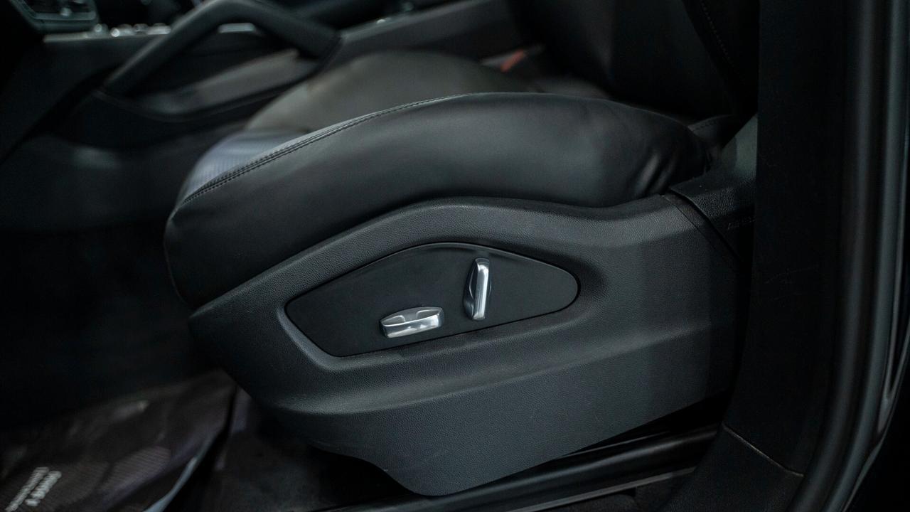Porsche Cayenne COUPE 3.0 E-HYBRID TIPTRONIC 21" TETTO PANORAMICO PACK CHRONO BOSE SEDILI SCARICHI S