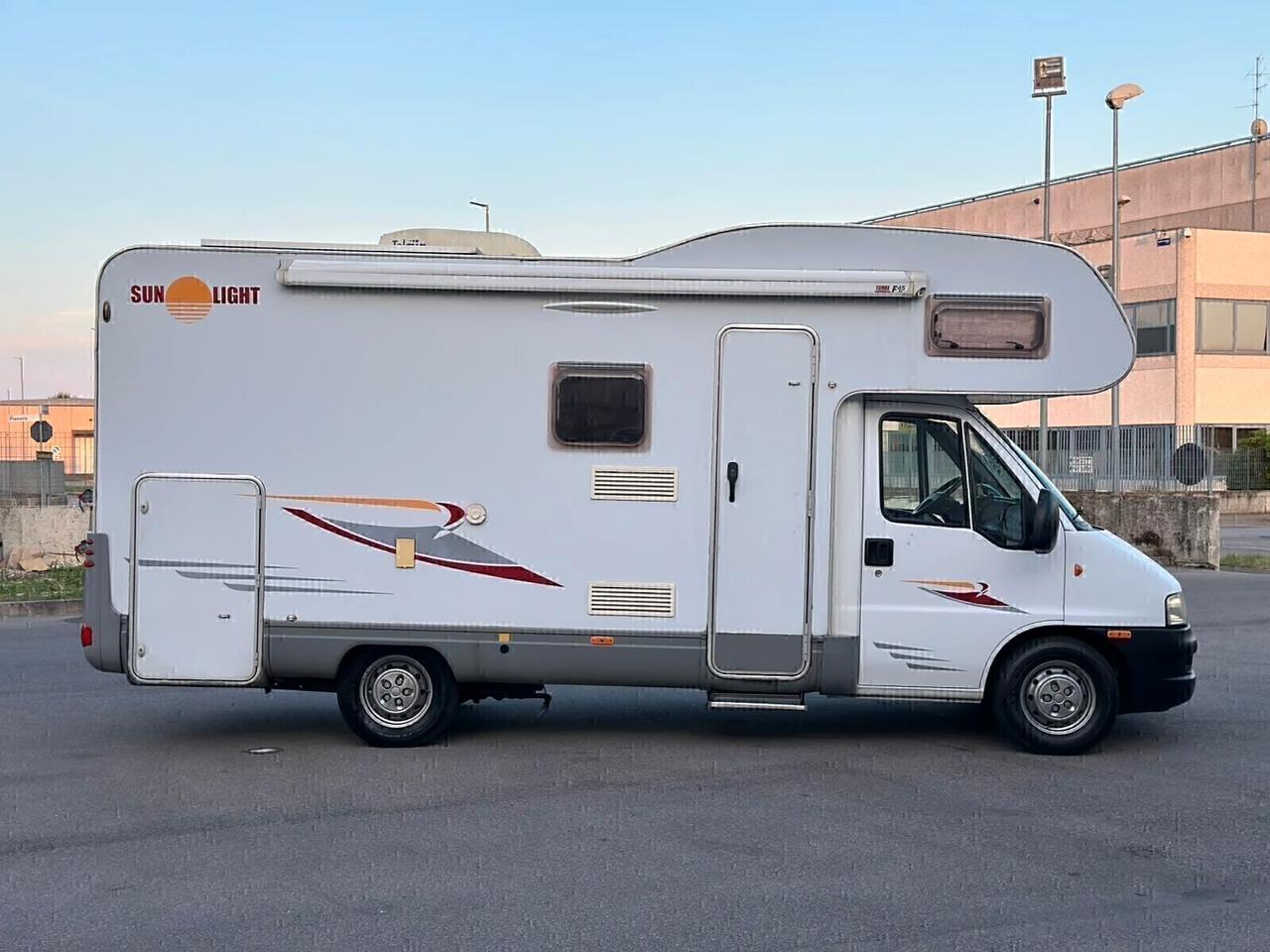 FIAT DUCATO CAMPER con 199.000km