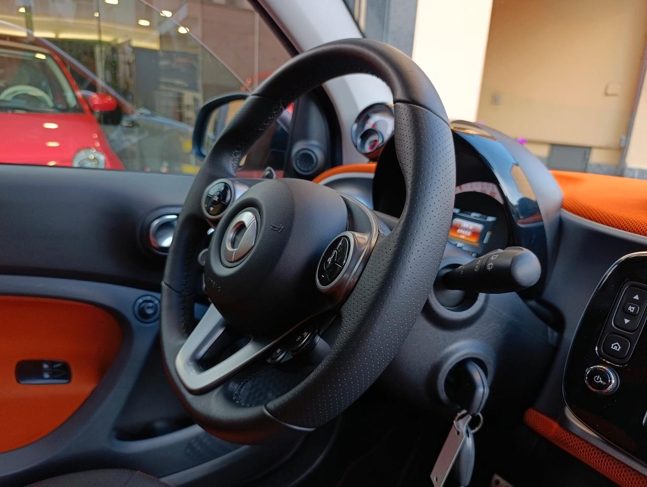 Smart ForTwo 70 1.0 twinamic Edition #1 Pack Sport