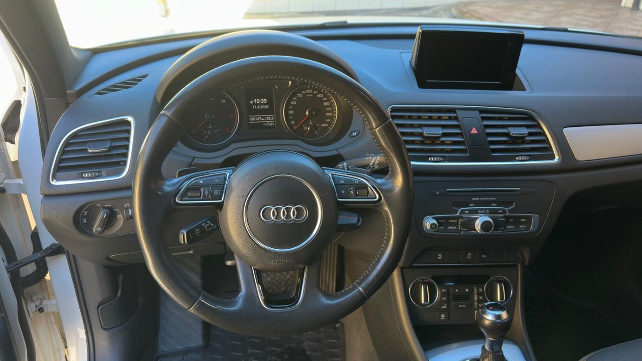 Audi Q3 2.0 TDI 120 CV Sport