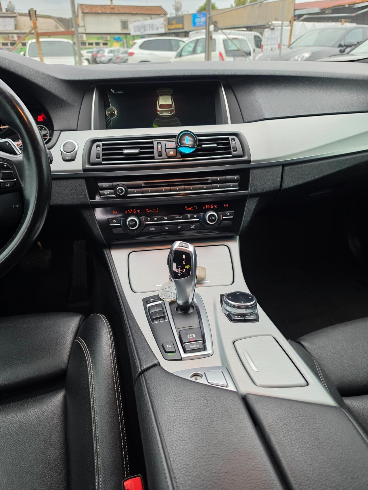 Bmw 520 520d Touring aut. Modern 12 mesi Garanzia