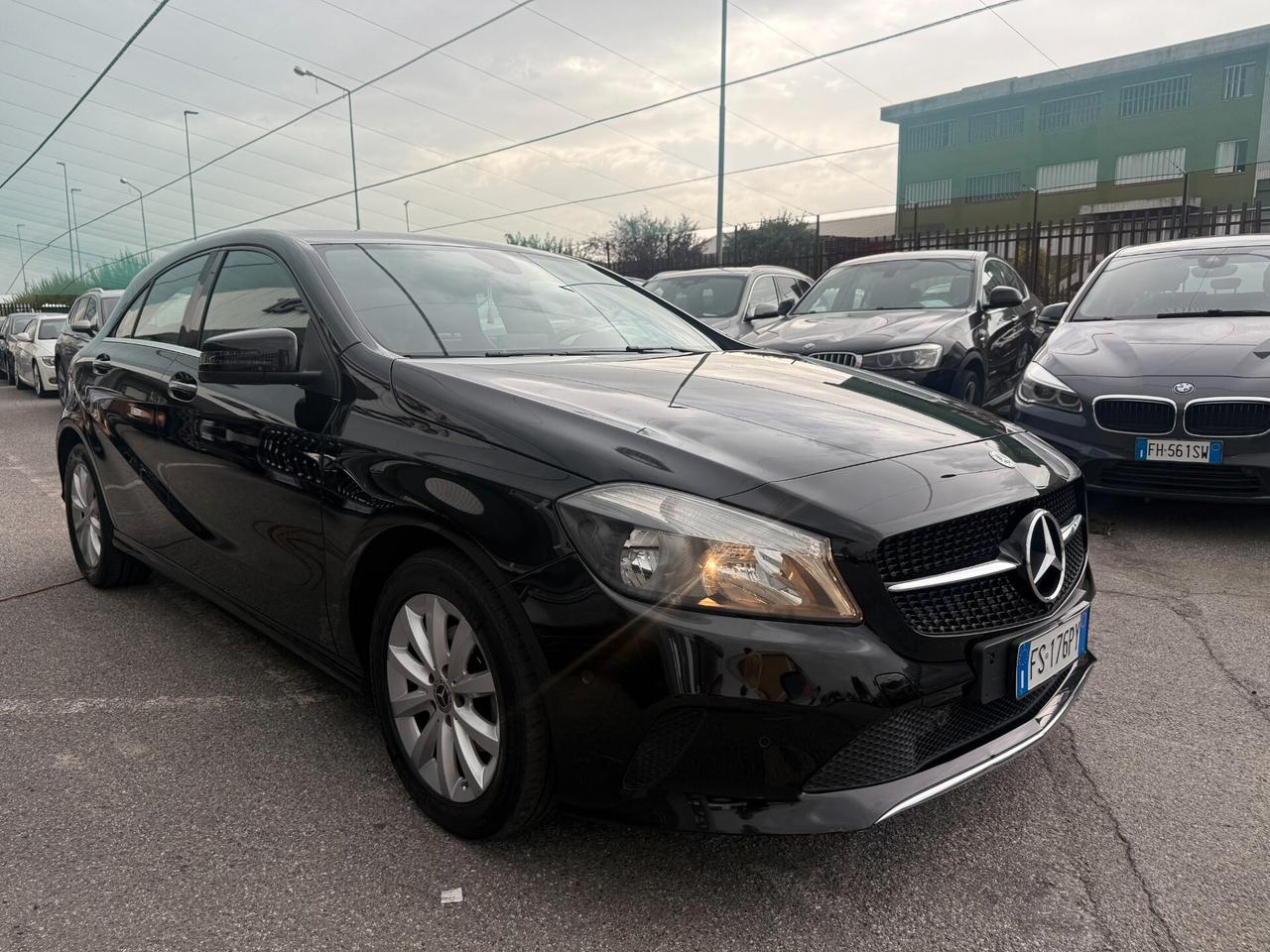 Mercedes-Benz A 180 A 180 d Sport EURO 6