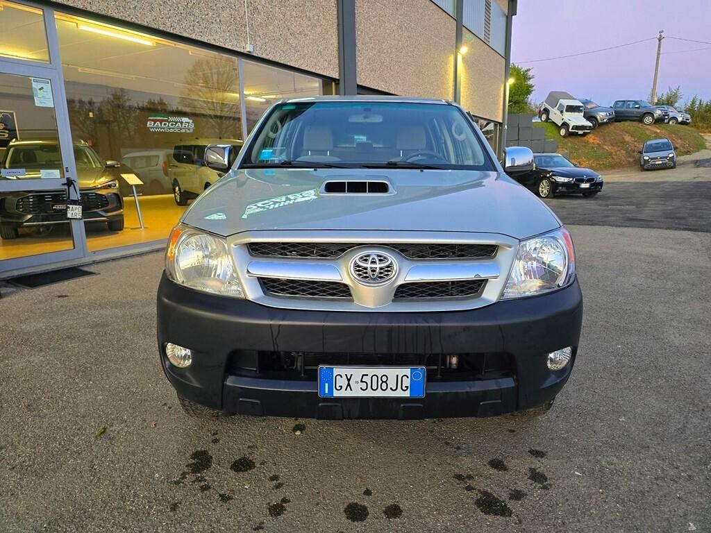 Toyota Hilux 3.0 D-4D 171CV IN PERFEZIONE TOTALE!