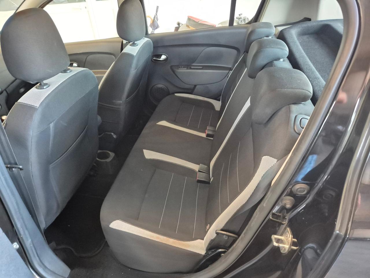 Dacia Sandero Stepway 1.0 TCe 100 CV ECO-G Comfort