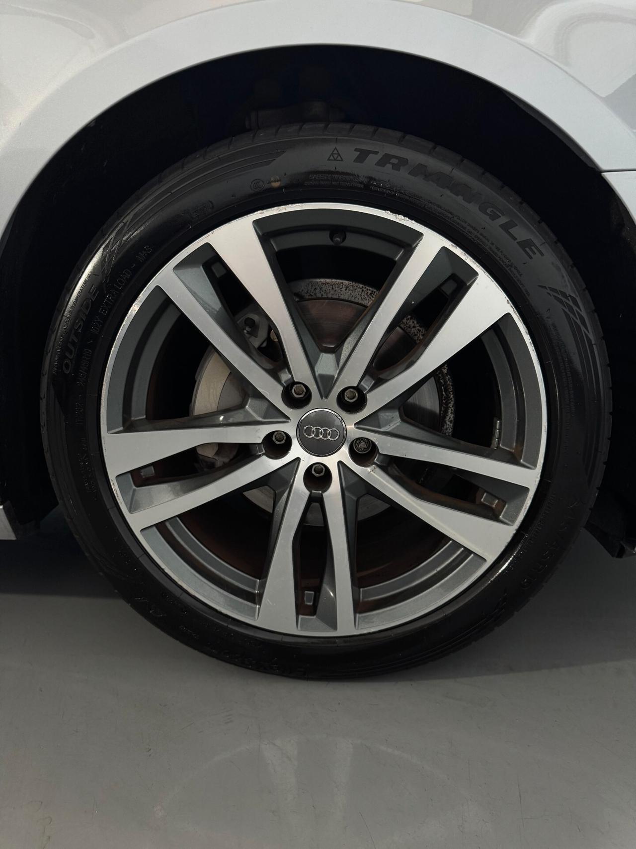 Audi A6 Avant 40 TDI quattro s-tronic 2.0cc 204cv Clima 4 zone CarPlay