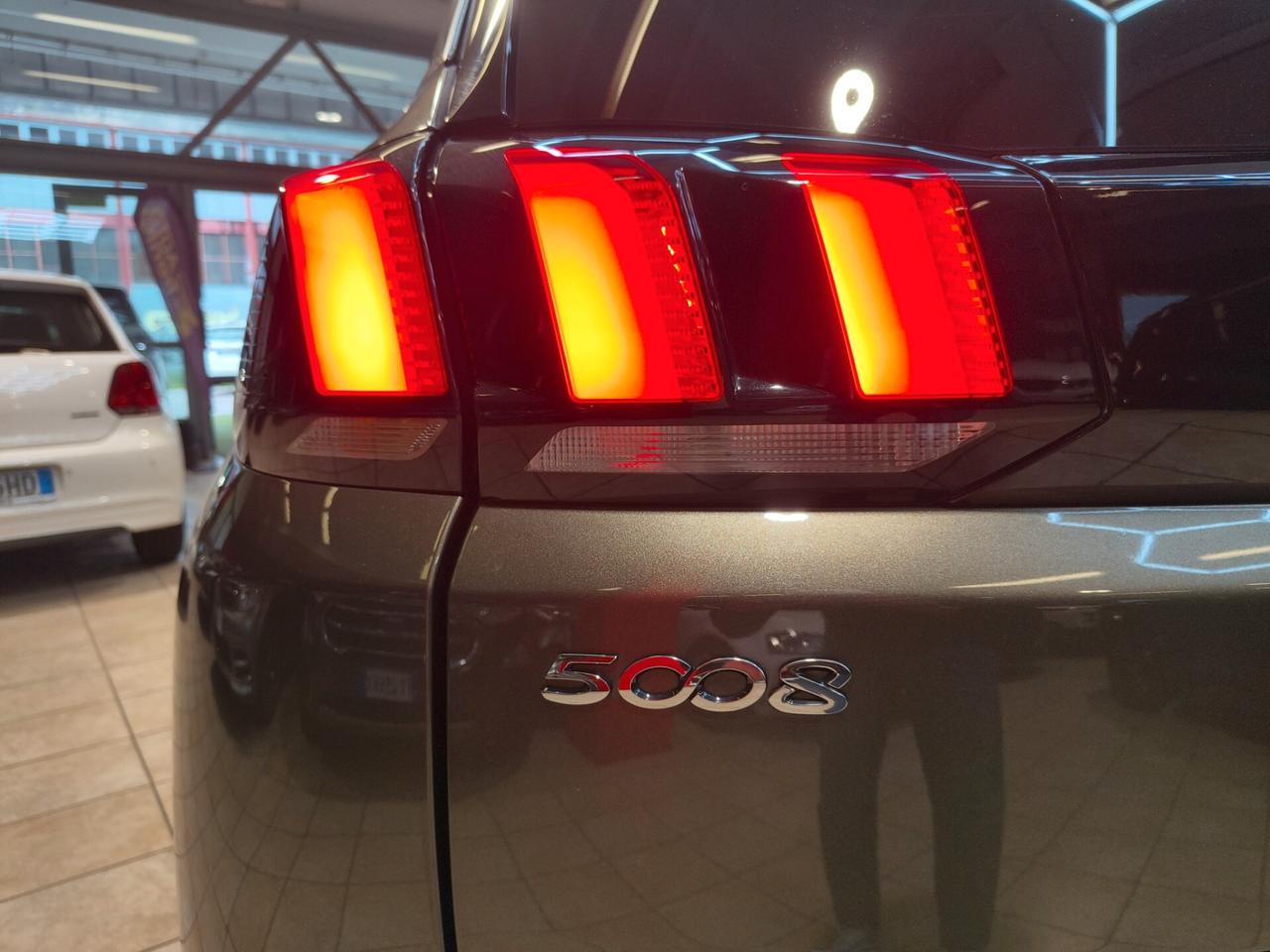 Peugeot 5008 BlueHDi 130 S&S EAT8 GT Line 7 posti