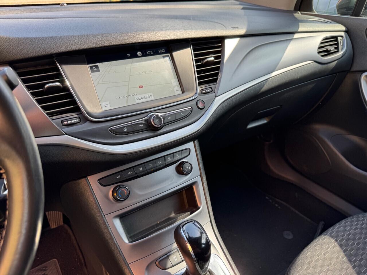 Opel Astra 1.6 CDTi 136CV aut. Sports Tourer Business automatica