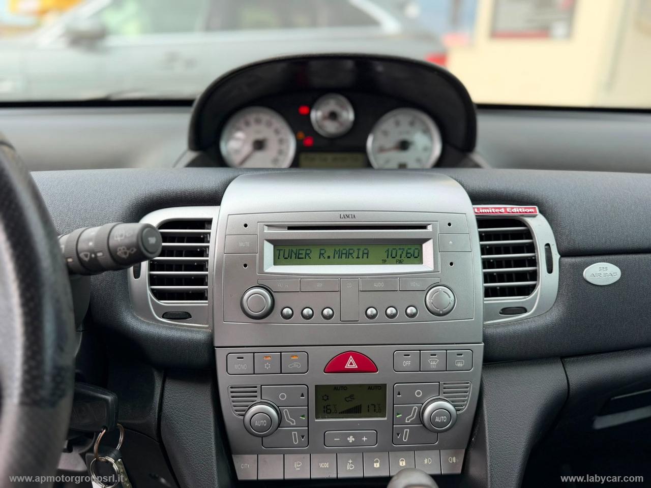 LANCIA Ypsilon 1.4 16V Platino AUTOMATICA
