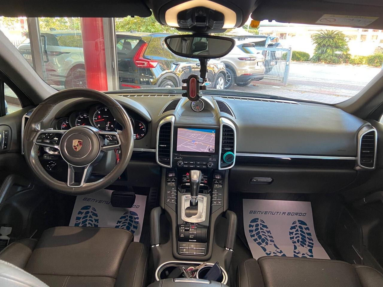 Porsche Cayenne 250CV 3.0 Diesel