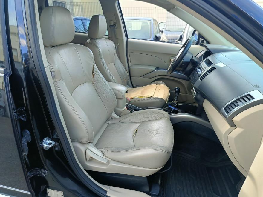 Mitsubishi Outlander 2.0 di-d Intense dpf