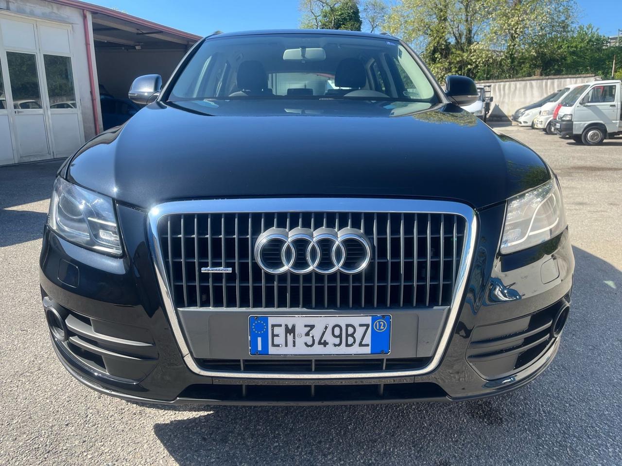 Audi Q5-2.0 tdi/170 cv-s.tronic-4X4-2012