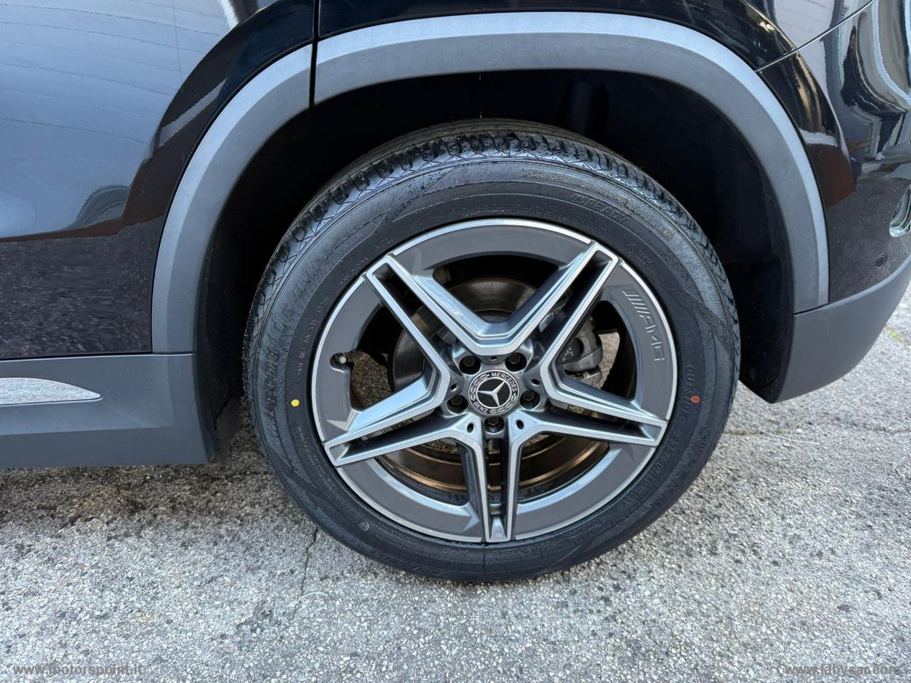 MERCEDES-BENZ GLA 180 d Automatic Premium