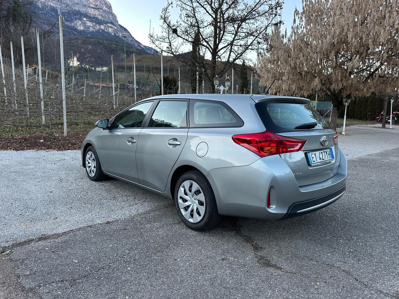 Toyota Auris Touring Sports 1.4 D-4D Active