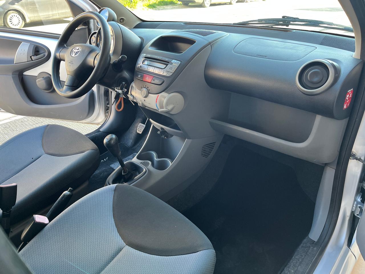 Toyota Aygo 1.0 68cv 5 porte -KM 56.000-