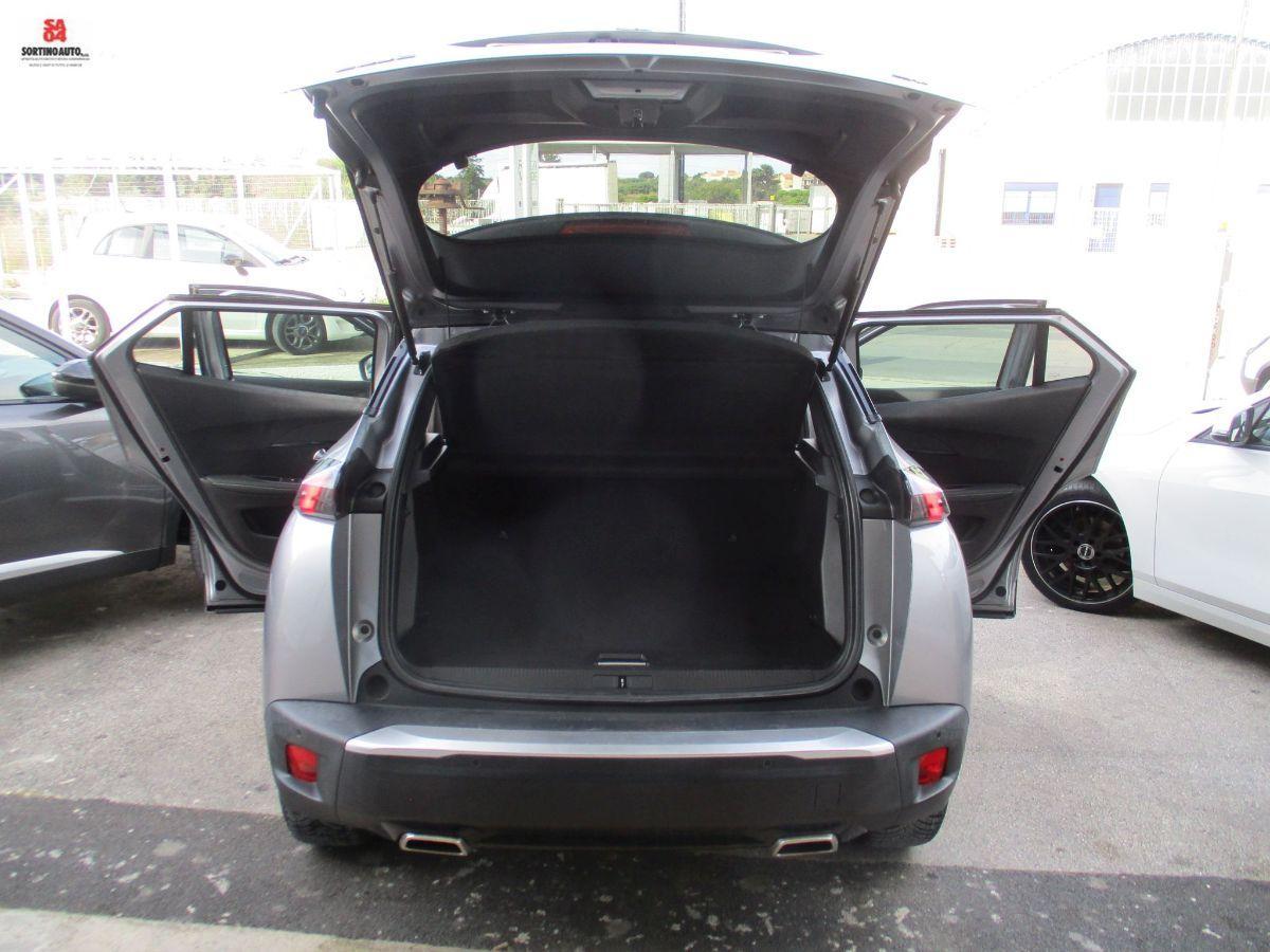 PEUGEOT 2008 PureTech 130 S&S EAT8 GT-2021 FULL