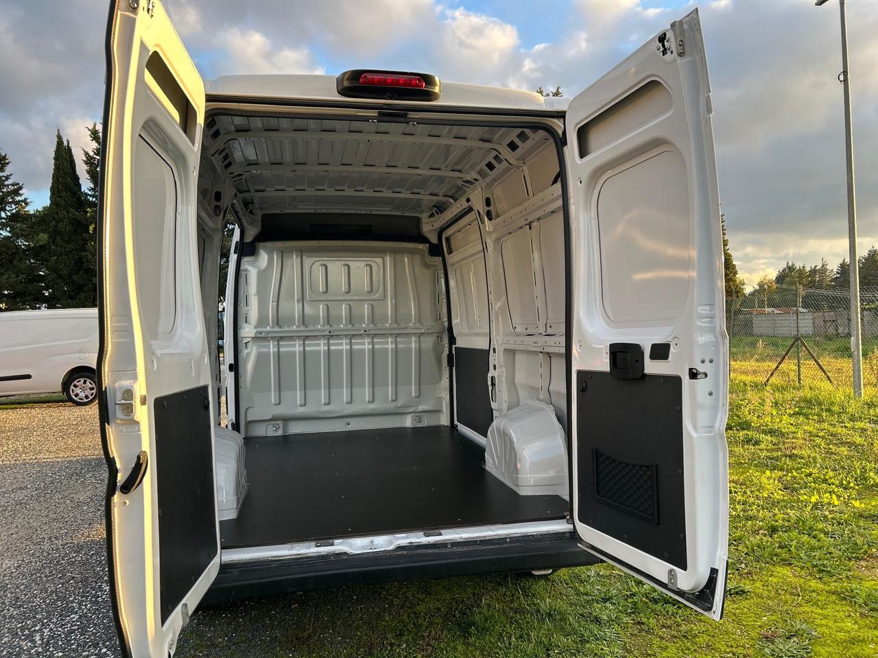 Fiat DUCATO FURGONE L2H2 *PORTE LATERALI DX SX*fatturabile*