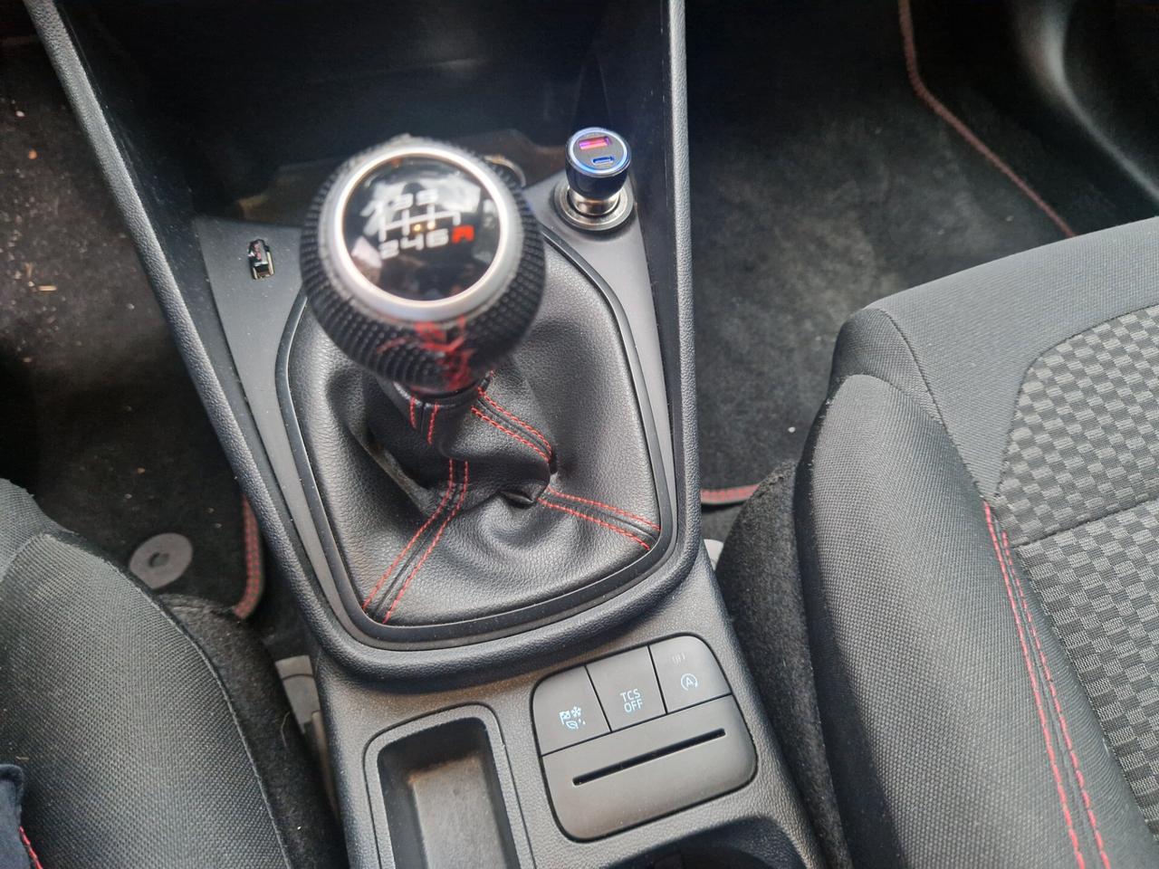 Ford Fiesta 1.0 Ecoboost Hybrid 125 CV 5 porte ST-Line
