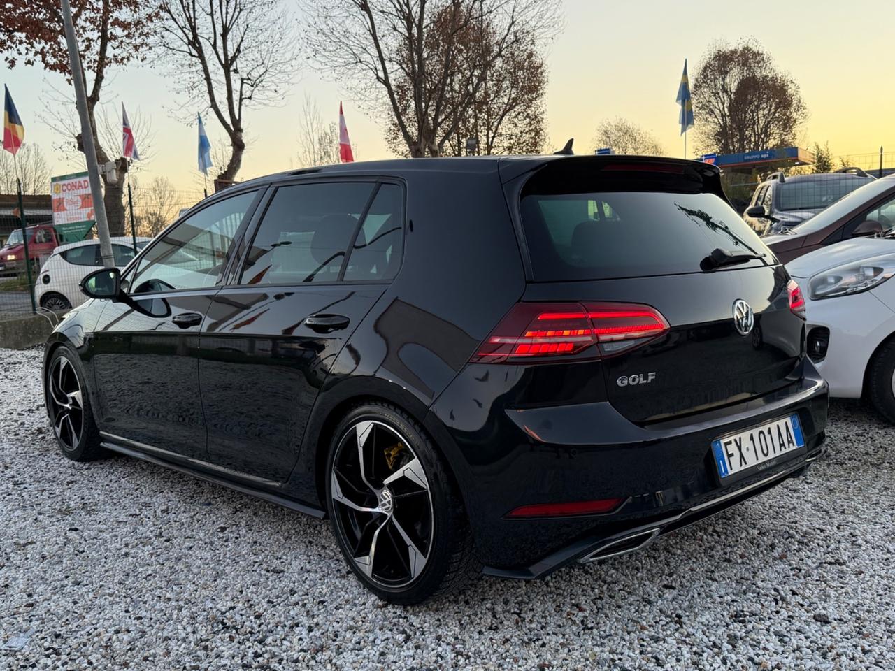 Volkswagen Golf 7.5 R-Line 1.0 TSI Dsg ok Neopatentati